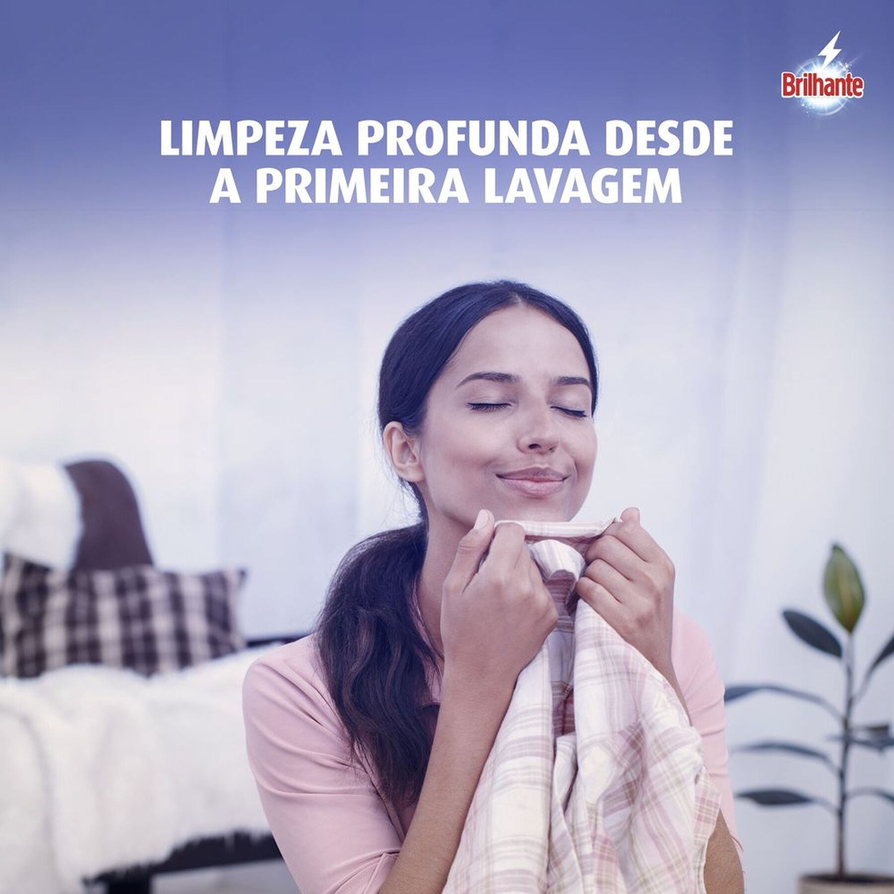 Lava Roupas em Pó Roupas Brancas e Coloridas Limpeza Total Brilhante Caixa 2,2kg