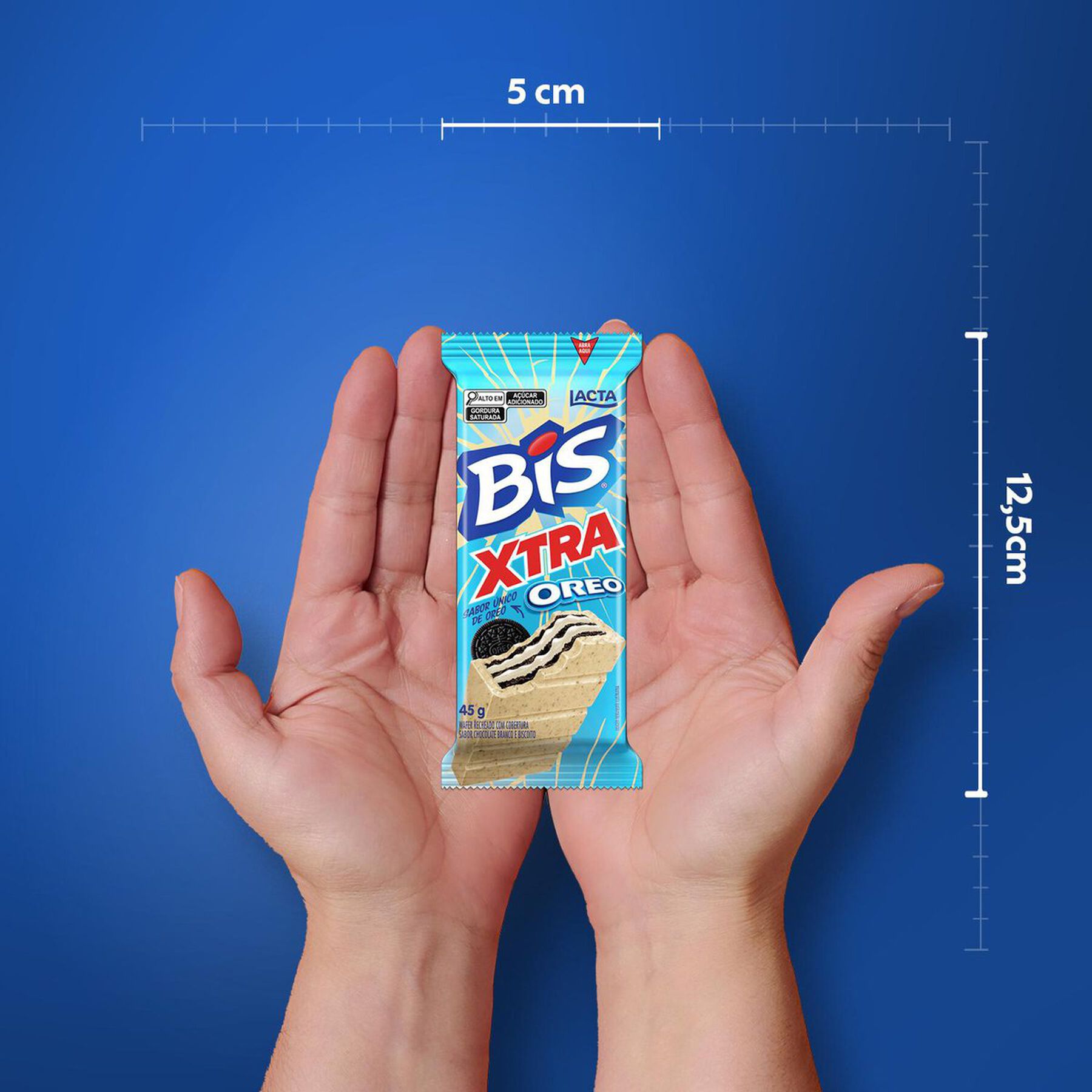 Bis Xtra Oreo (Wafer recheado e com cobertura sabor chocolate branco e biscoito) 45g