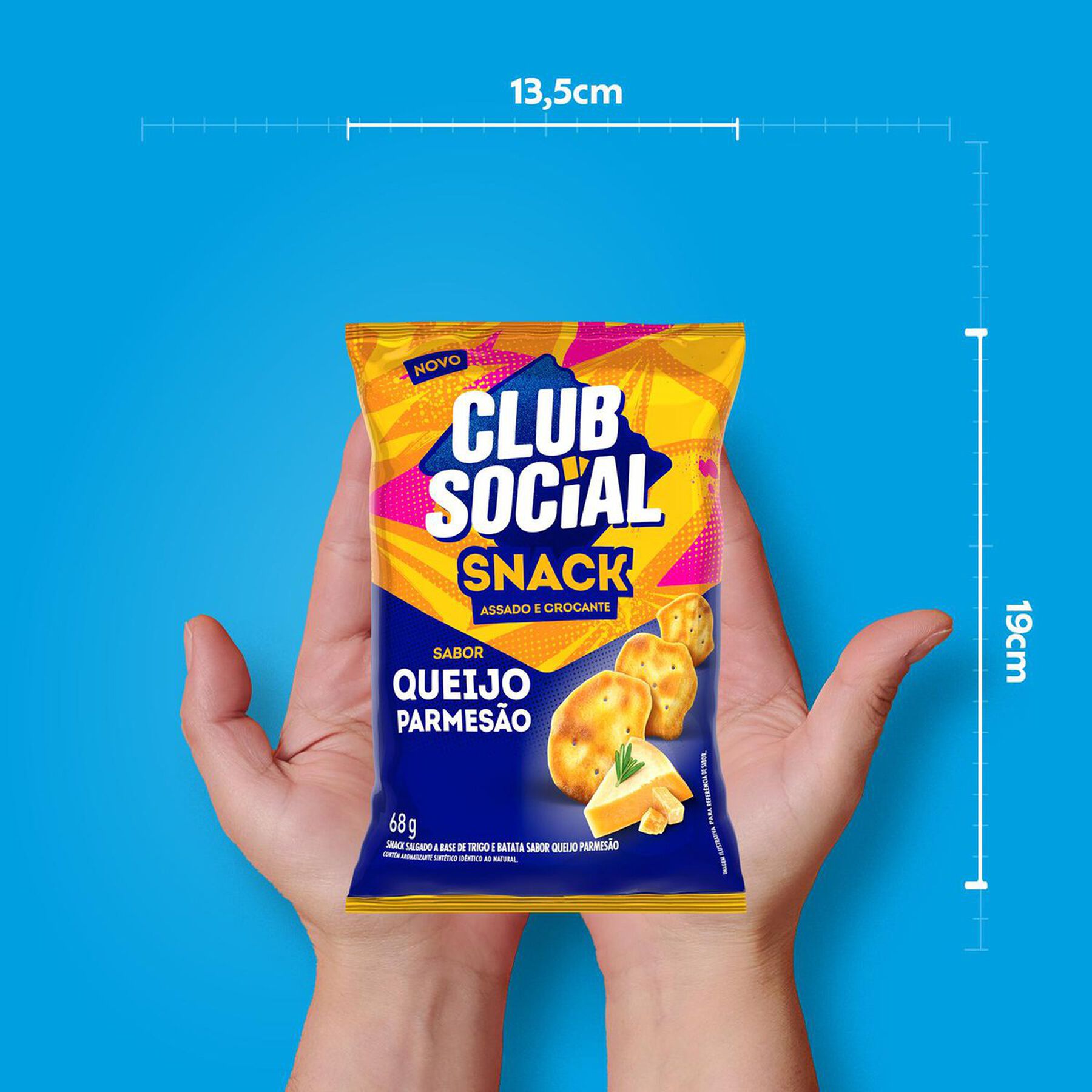 Snack Assado Crocante Queijo Parmes&atilde;o Club Social Pacote 68g