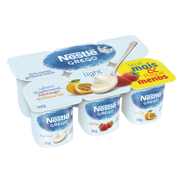 Iogurte Grego Tradicional + Morango + Maracujá Light Nestlé Bandeja 540g C/6 Unidades - Embalagem Leve Mais Pague Menos